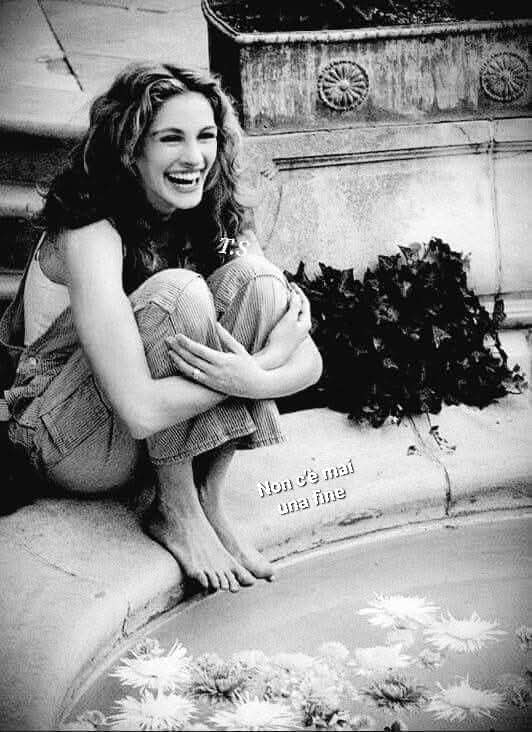 MySmile_76's tweet image. Quanta bellezza in una frase:
Non assomigli più a nessuna da quando ti amo.
Pablo Neruda