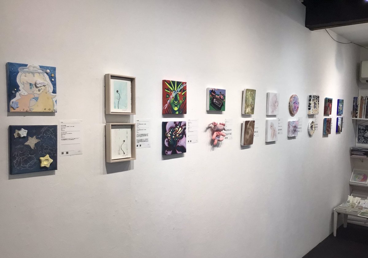 sangatsu_art's tweet image. オープンしました！！！！

10周年「小作品公募展 Swimmy 2025」
2025年7月4日（金）〜7月15日（火）
15:00〜20:00（最終日は19:00まで）
アトリエ三月(大阪府大阪市北区中崎西4-2-9)
※水木定休

アトリエ三月10周年企画最後の展覧会は小作品公募展です。
是非ご高覧ください！！！！