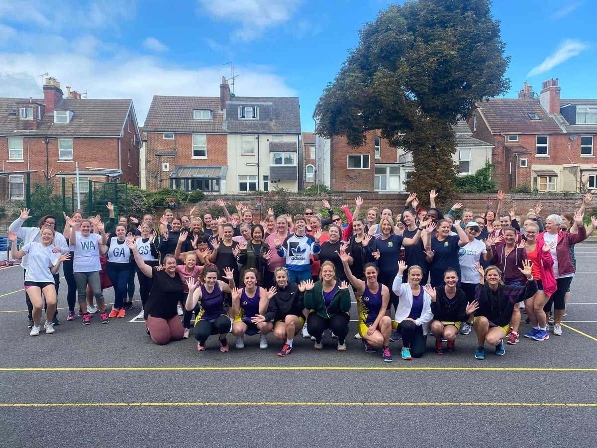 Southern Stars are the latest side to enter our End of Summer social festival in September! 

Who’s joining them!?! 

More info netballinthecommunity.com #Portsmouth