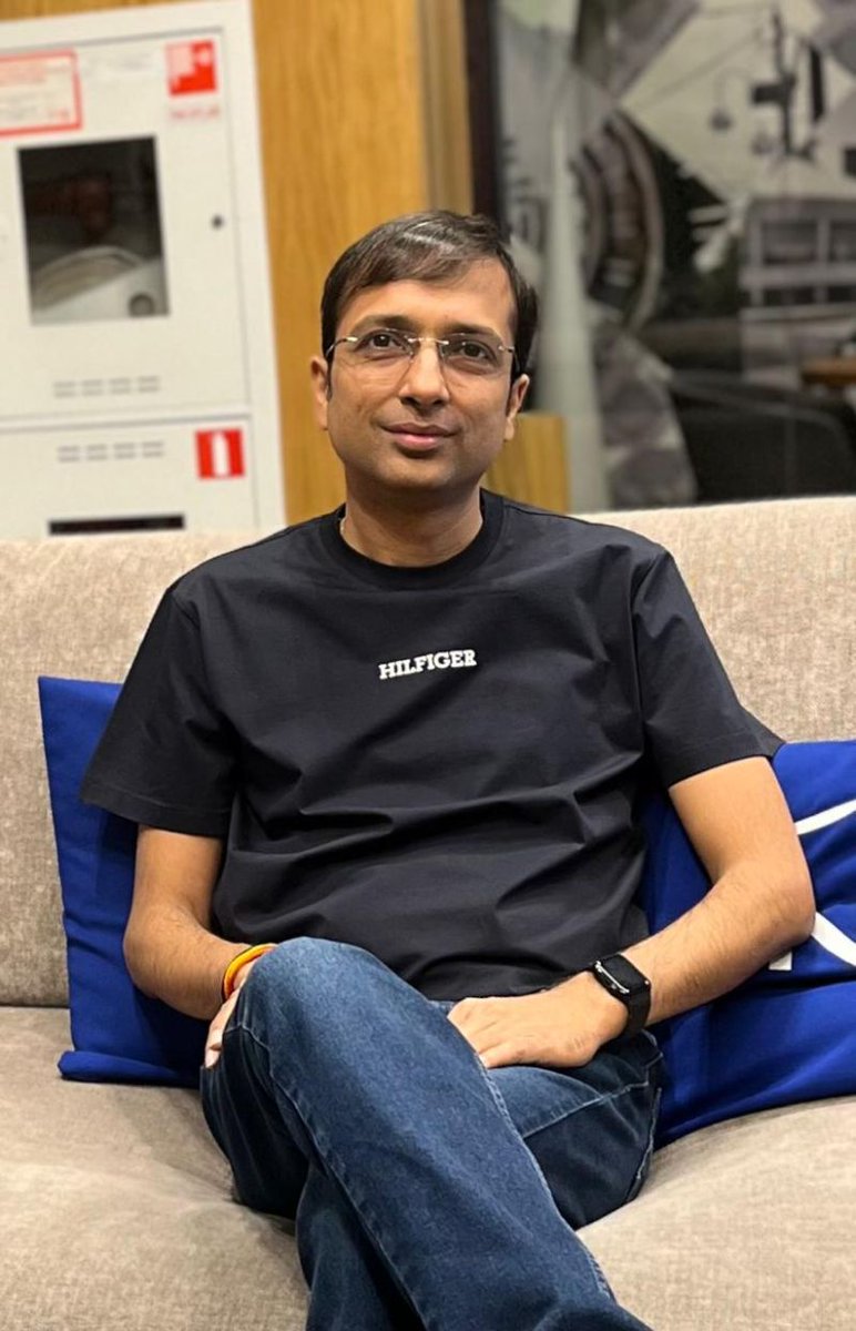 Alkesh Agarwal🌟 tweet media