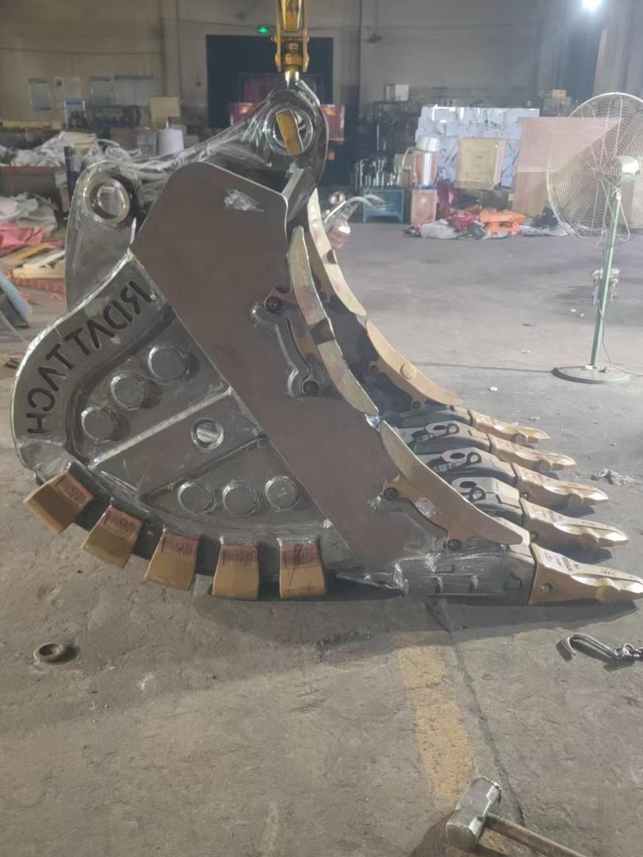 biscuiticegrape's tweet photo. This rock bucket is made from HARDOX steel, built to endure the harshest conditions. The RDATTACH logo reflects our brand's reliability and innovation.
For more information, visit RDATTACH (https://t.co/8v4JEX75hQ) or contact us today.
#reliability #innovative #rdattach #hardox https://t.co/xyNuAI5jtn