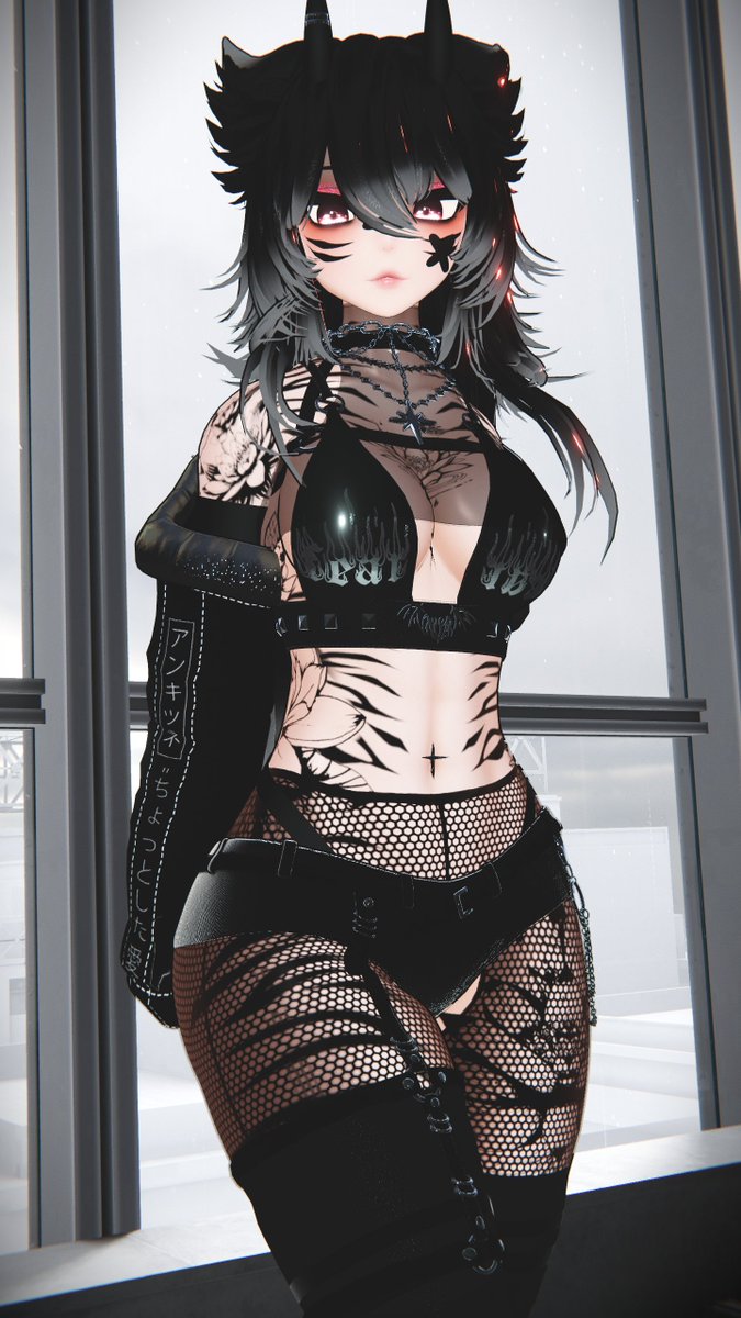 VRCSly's tweet image. You&apos;re staring too hard 🖤❤
