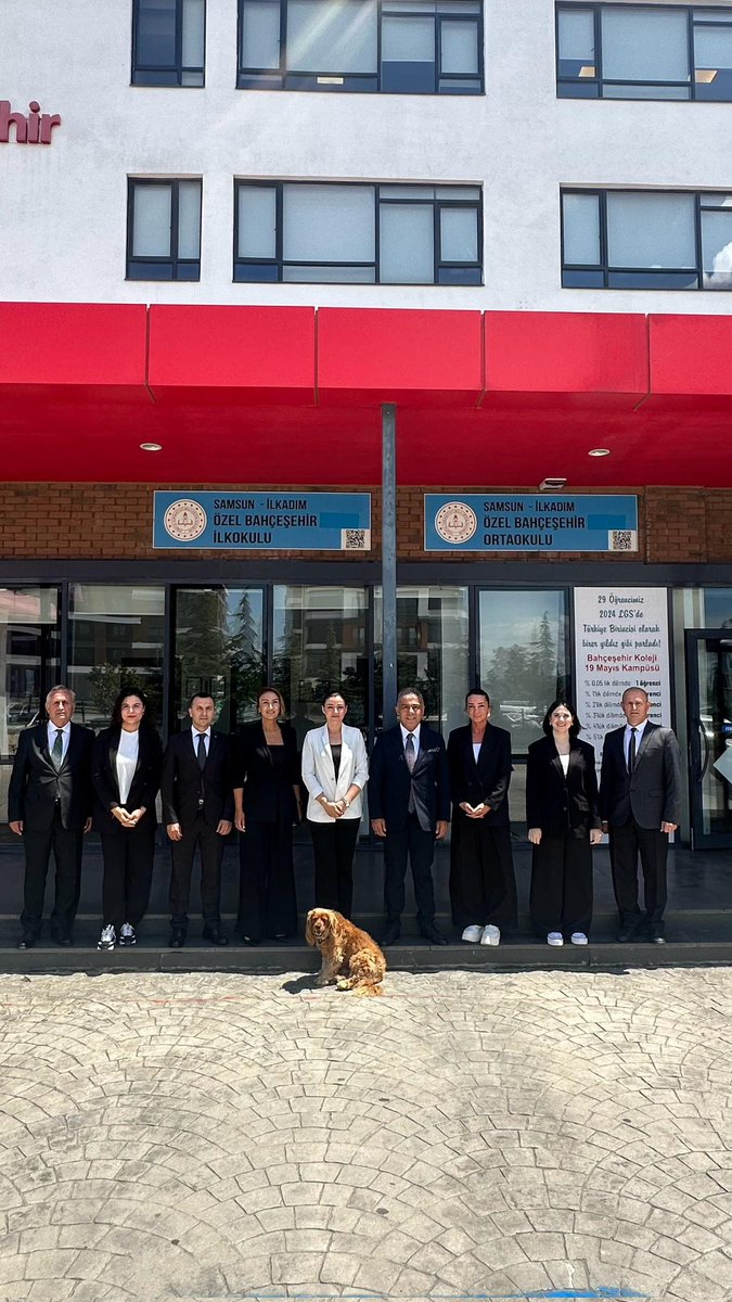 Bahçeşehir Koleji 19 Mayıs Kampüsümüzde Sn.Şule Ongun  kampüs müdürü olarak görevine başladı. Kendisine başarılar diler, Genel Müdür Yardımcımız Sn. Savaş Boyar’a destekleri için teşekkür ederiz.❤️💙