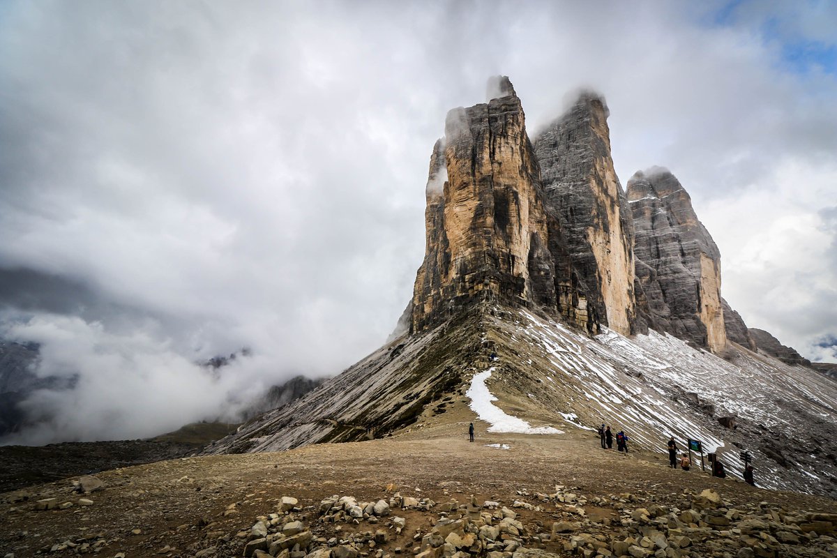 Spend six days in the Dolomites by using this fabulous summer Dolomites itinerary and guide to make the most out of your trip. 

Read article below
buff.ly/UN2eI2F