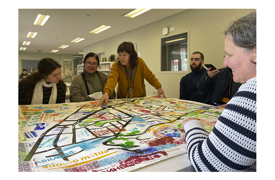 "Internacionalizar desde a biblioteca escolar
Experiencias e propostas da EOI de Lugo para promover a mobilidade do alumnado"
Artigo de Ana López Figueiras na sección de bibliotecas escolares da revista EDUGA.
edu.xunta.gal/eduga/2812/boa…
#Tecendoredes #bescolaresgal