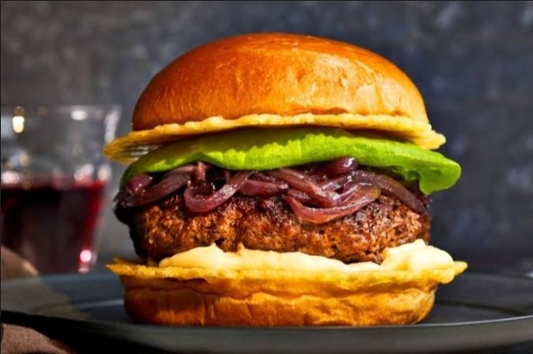TheMacosGrills's tweet image. 🍔✨ Dive into the juiciest, tastiest burgers in town at Macos Grills! Our highly-rated creations are crafted to perfection, guaranteed to satisfy your cravings. Don’t miss out on the burger experience everyone is raving about! 😋🔥 #BurgerHeaven #MacosGrills