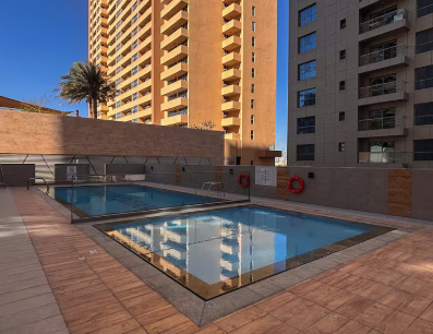 just rented out a spot for 9 days in dubai w/ <a href="/azimhamxa/">Azim Hamza</a> and some of the boys to lock in and ship.

if you're building something cool or investing and wanna pull up to work, dm us.
