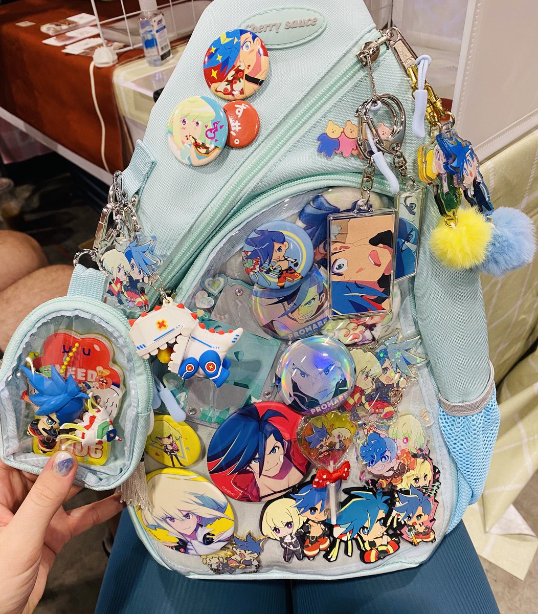Galo lio ita bag made for AX, I’m so proud of her 🩵🩵🩵 if you see me this weekend come say hi!! I’ll give you a sticker :)