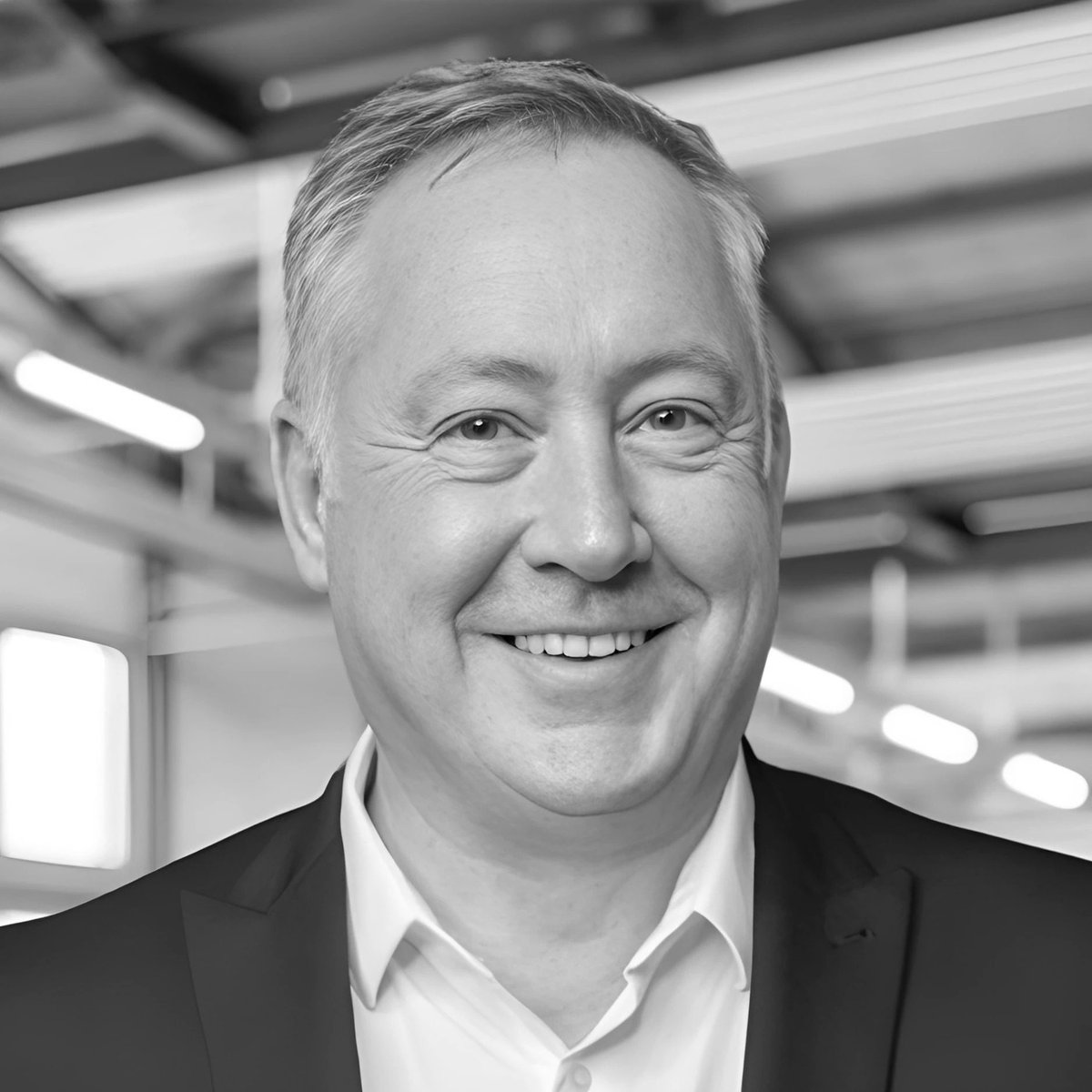 Introducing Neil Bradbury, passionate about keeping people safe. As Managing Director at #SchweizerElectronic he's a dedicated Rail Safe Friendly ambassador railsafefriendly.com/ambassadors/
#RailSafety #Ambassador #RailSafeFriendly #ZeroTresspass #RailSafetyAmbassador #RailSafetyEducation