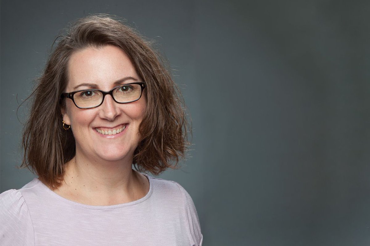 Woelfel Earns APTA Practice Award - USC Division of Biokinesiology and Physical Therapy pt.usc.edu/news/woelfel-e…