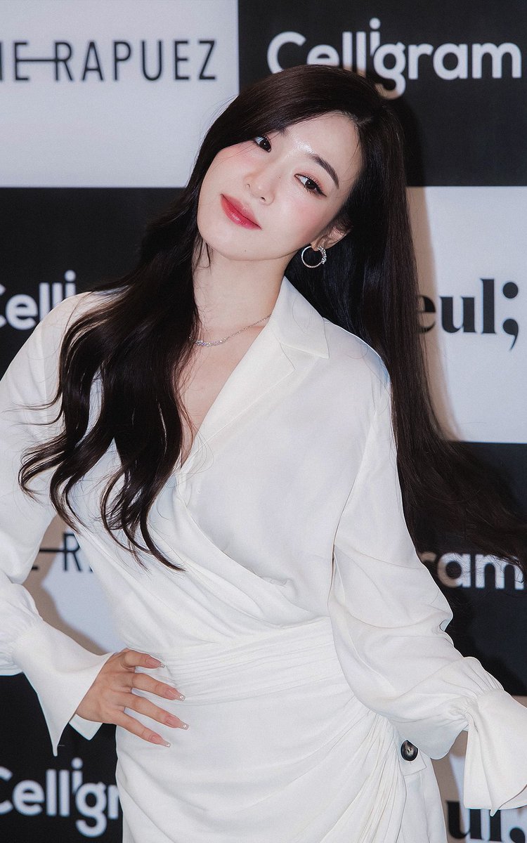 xxxxmld's tweet photo. สวยมากกกกกกกกกกกกกกกกกกก ยอมแล้ว 😭 https://t.co/9leIs69rjd