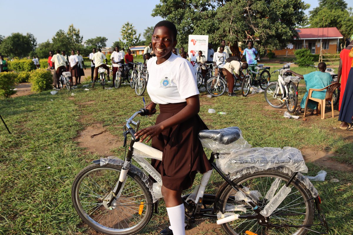 WindleUganda's tweet image. This week, @WindleUganda is distributing 200 bicycles to learners in 5 schools — thanks to our partnership with @PowerOfBicycles.
These bikes will reduce school commute times, improve attendance, and keep more children, especially girls in school. Mobility = Access = Education.