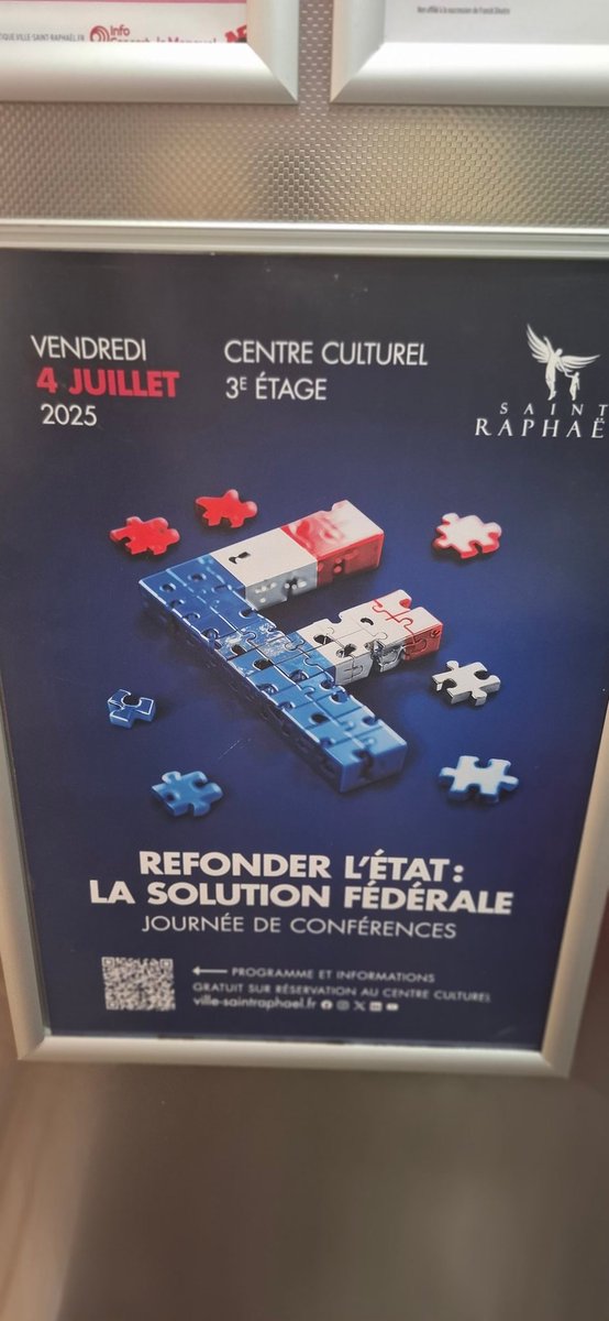 Ch Eoche-Duval (@cheocheduval) on Twitter photo Ce jour en colloque à <a href="/VilleStRaphael/">Ville de Saint-Raphaël</a> à l'invitation de <a href="/FMasquelier83/">Frédéric Masquelier</a>, son dynamique maire, pour débattre réforme de l'Etat, mais fierté 🇫🇷 de voir ce portrait #BoualemSansal au fronton , merci, rien d'identique sur le Quai d'Orsay de <a href="/jnbarrot/">Jean-Noël Barrot</a>, c'est nul‼️
<a href="/CSoutienBS/">Comité de soutien international à Boualem Sansal</a> 👍 Ce jour en colloque à <a href="/VilleStRaphael/">Ville de Saint-Raphaël</a> à l'invitation de <a href="/FMasquelier83/">Frédéric Masquelier</a>, son dynamique maire, pour débattre réforme de l'Etat, mais fierté 🇫🇷 de voir ce portrait #BoualemSansal au fronton , merci, rien d'identique sur le Quai d'Orsay de <a href="/jnbarrot/">Jean-Noël Barrot</a>, c'est nul‼️
<a href="/CSoutienBS/">Comité de soutien international à Boualem Sansal</a> 👍