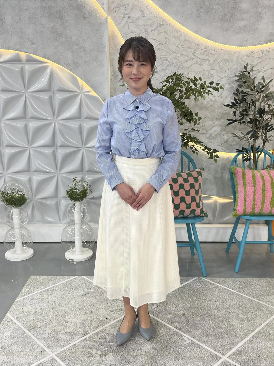 \ 本日の #reinacode はこちら🌟/ 

ストライプのシャツに白のスカートの組み合わせで爽やかなコーディネート🫧

週末は暑くなるのでお気をつけください🏖

本日もひるおびをご覧いただき
ありがとうございました
来週もぜひご覧ください🍬

#TBS #ひるおび 
#皆川玲奈  #アナウンサーコーデ
