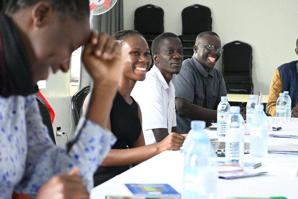 infoNILE's tweet image. Happening Now:
Empowering the journalists in Northern Gulu. We&apos;re boosting capacity &amp;amp; awareness for solution journalism and multimedia reporting on Climate Smart Agriculture. 

#CSA #Solutionjournalism