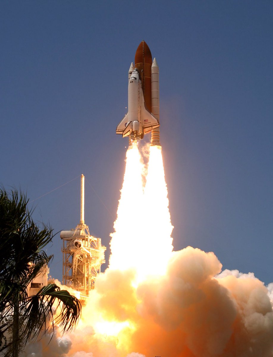 billmeco's tweet image. OTD July 4 19 years ago #SpaceShuttle #Discovery #STS121 #ov103 #ksc launched to the #ISS wghartenstein.com
