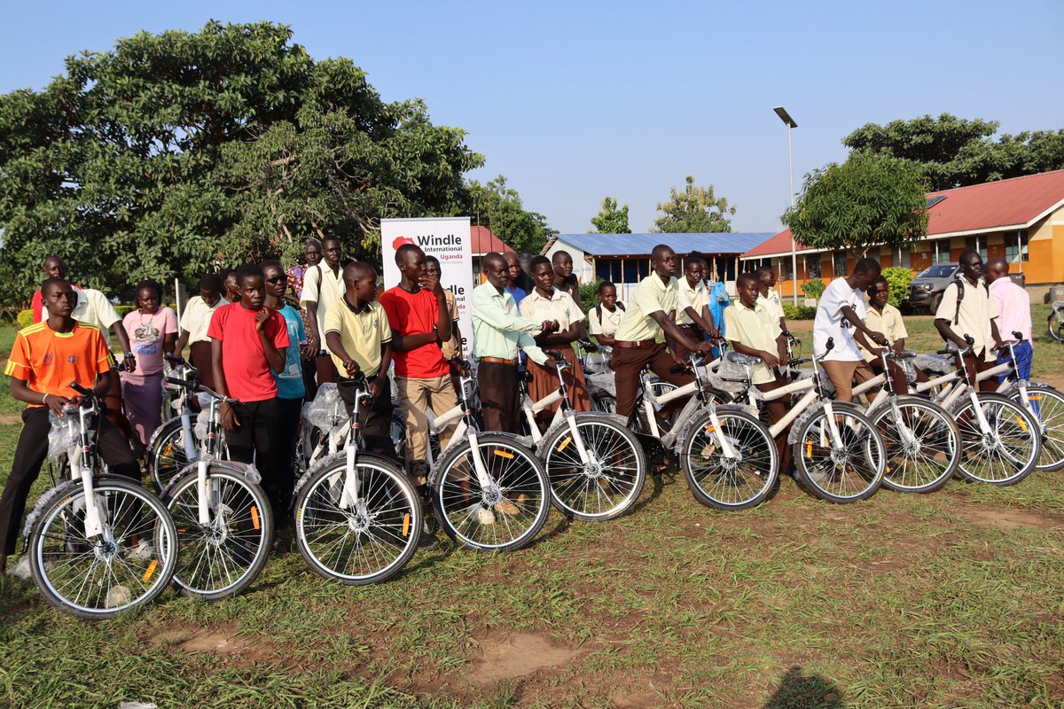 WindleUganda's tweet image. This week, @WindleUganda is distributing 200 bicycles to learners in 5 schools — thanks to our partnership with @PowerOfBicycles.
These bikes will reduce school commute times, improve attendance, and keep more children, especially girls in school. Mobility = Access = Education.