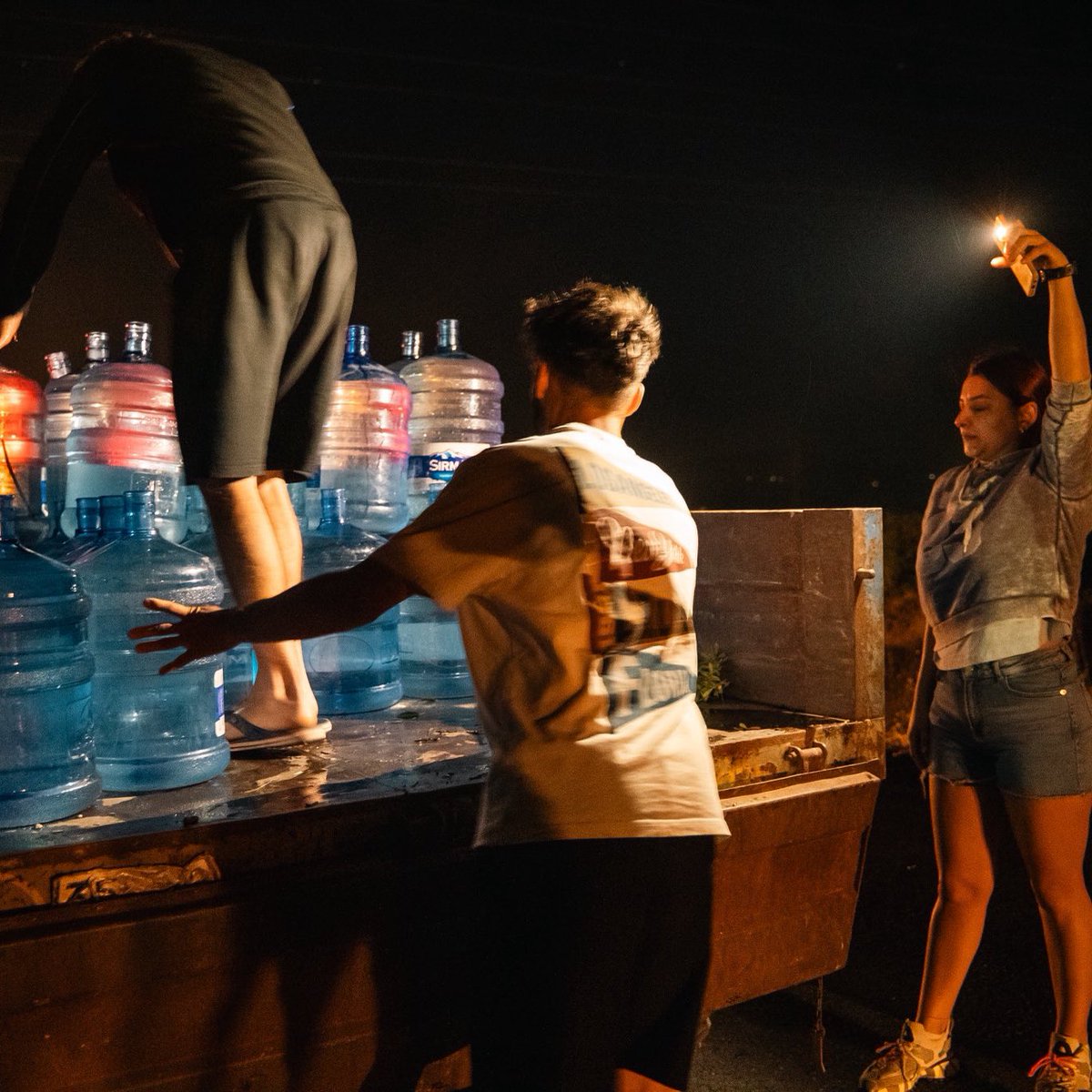 Türkiye’de yangınla mücadele devam ediyor.