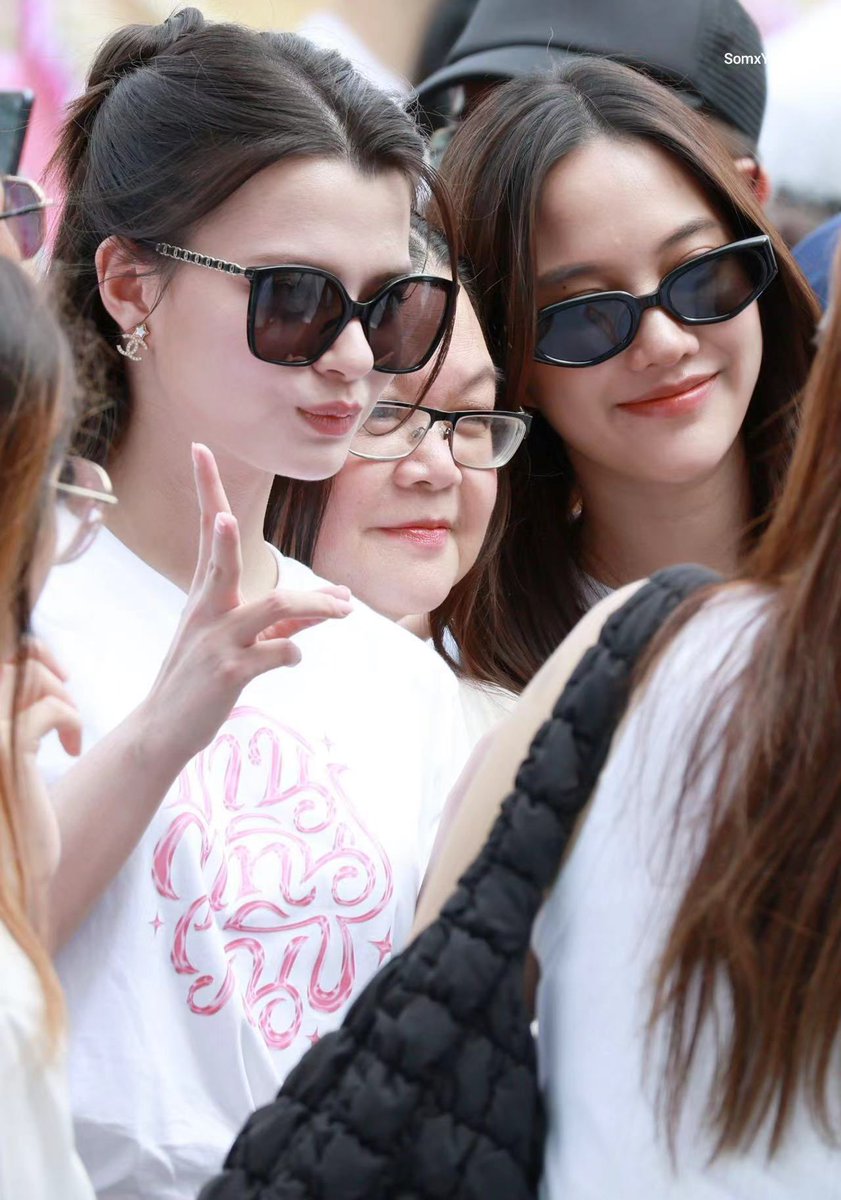 piyo_shirley's tweet image. So cute🥹🥹

GL MEGAPROJECT WORSHIP
#บวงสรวง4Elements
#ฟรีนเบค #FreenBecky 
#srchafreen #beckysangels