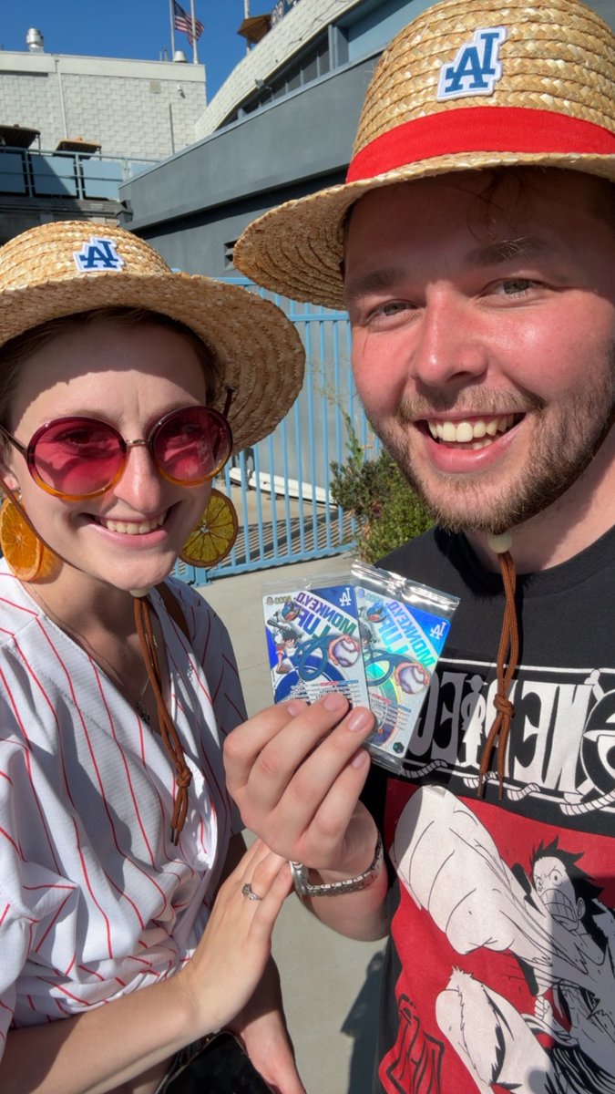 BassoRD3's tweet photo. Had such a fun time tonight at #DodgersxONEPIECE #dodgers #ONEPIECE https://t.co/VLmp1LrXM7