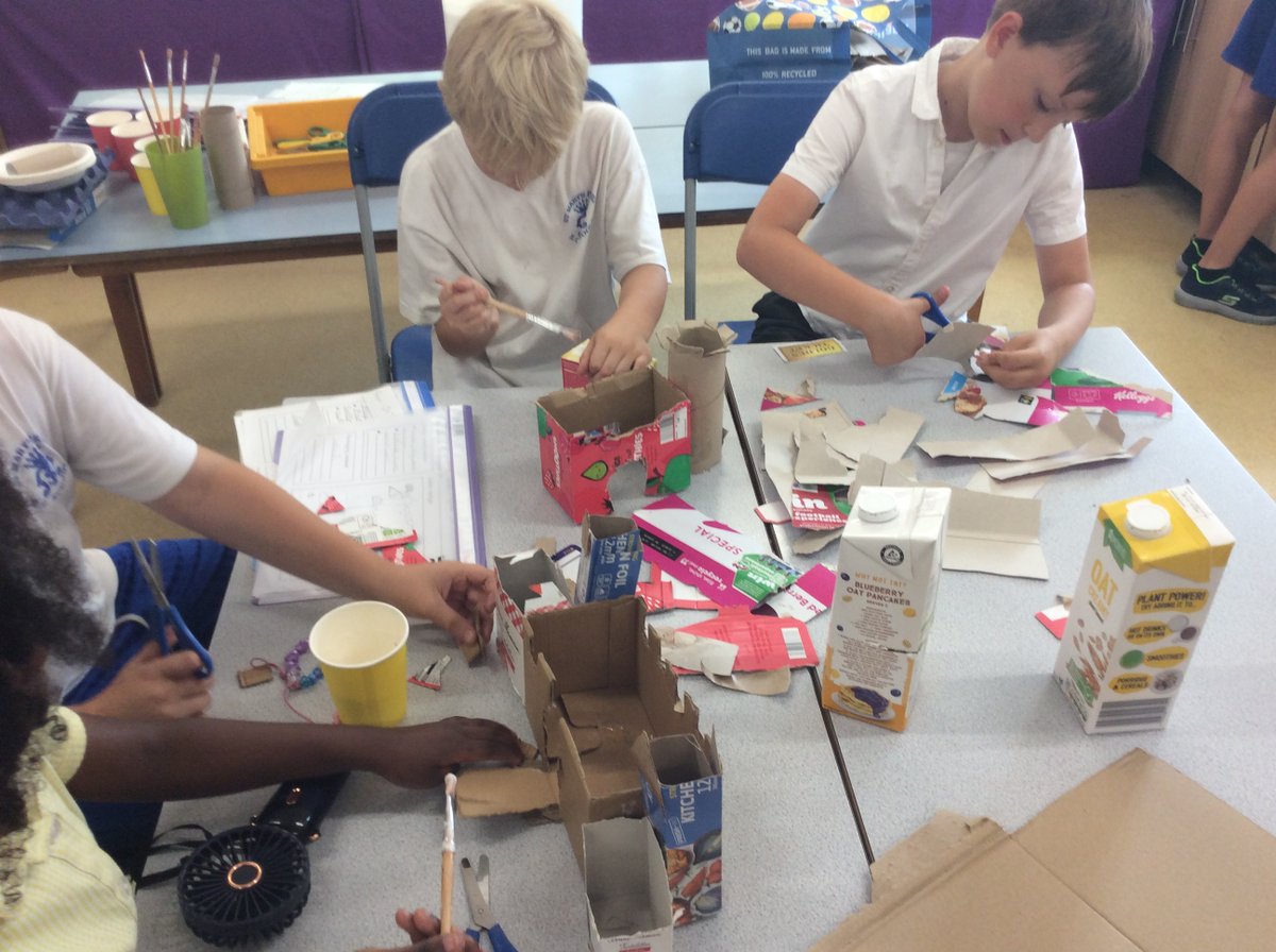 St Mary's Priory Infant & Junior Schools (@stmarysrcpriory) on Twitter photo Year 3 got busy this week, creating castles as part of their Design and Technology (D&T) topic. They had a lot of fun learning about the different features of castles and collaborating to design and build their own! π° Year 3 got busy this week, creating castles as part of their Design and Technology (D&T) topic. They had a lot of fun learning about the different features of castles and collaborating to design and build their own! π°