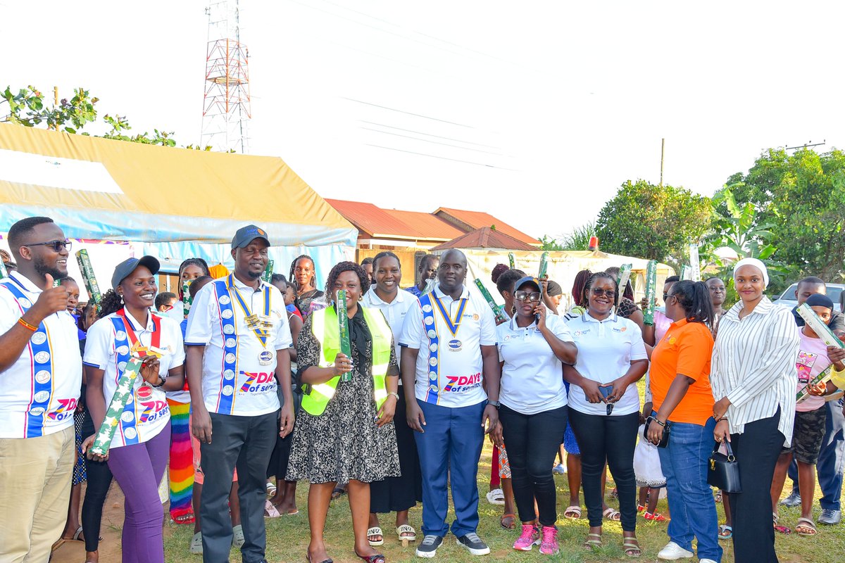 RAC_Bwebajja's tweet photo. Day 3 of our #SevenDaysOfService was focused on Maternal & Child Health at Kitala HC II, Entebbe Road, led by @RcBwebajja & @RAC_Bwebajja. We emphasized clean water access and dignity for mothers. #RotaryInAction #MaternalHealth https://t.co/Eispfokz95