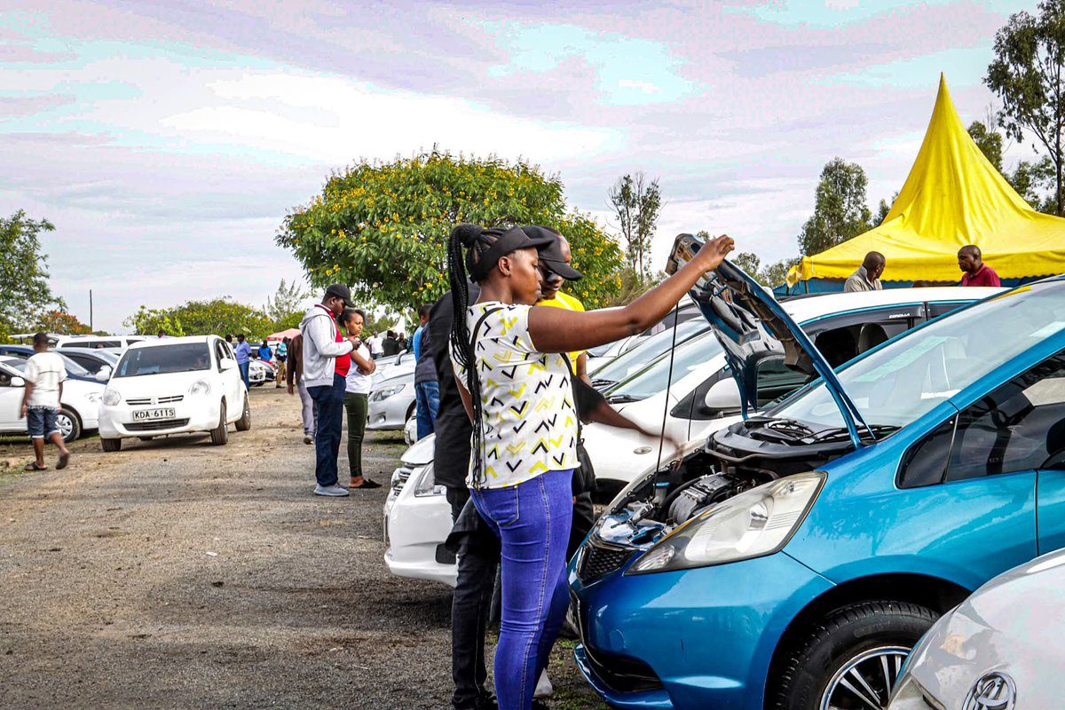 Sunday plans?
Come explore hundreds of cars at Jamhuri Grounds. From sleek sedans to sturdy SUVs, your next ride might be waiting.
#carbazaar