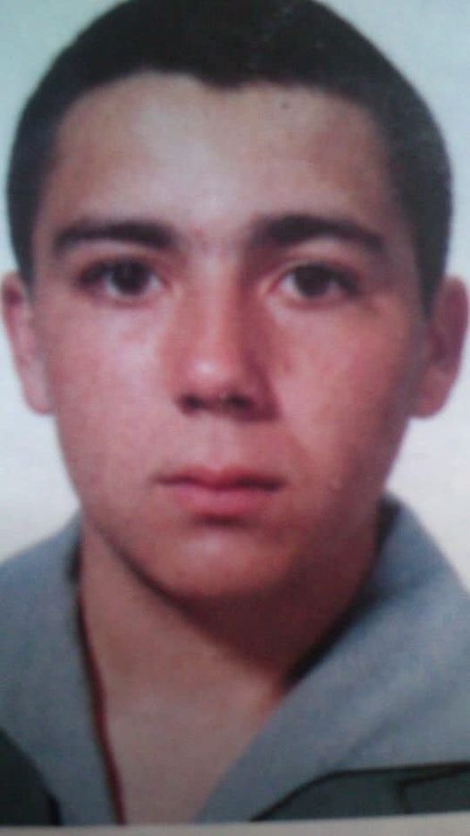 #Buenosdías. Hoy tenemos un momento de recuerdo por la memoria de dos #soldados que dieron su vida por España desplegados en misión. El #legionario Francisco Jiménez Jurado, fallecido #taldíacomohoy en #Jablanica en 1993 y el #sargento Raúl Cabrejas Gil que falleció en #Mostar el