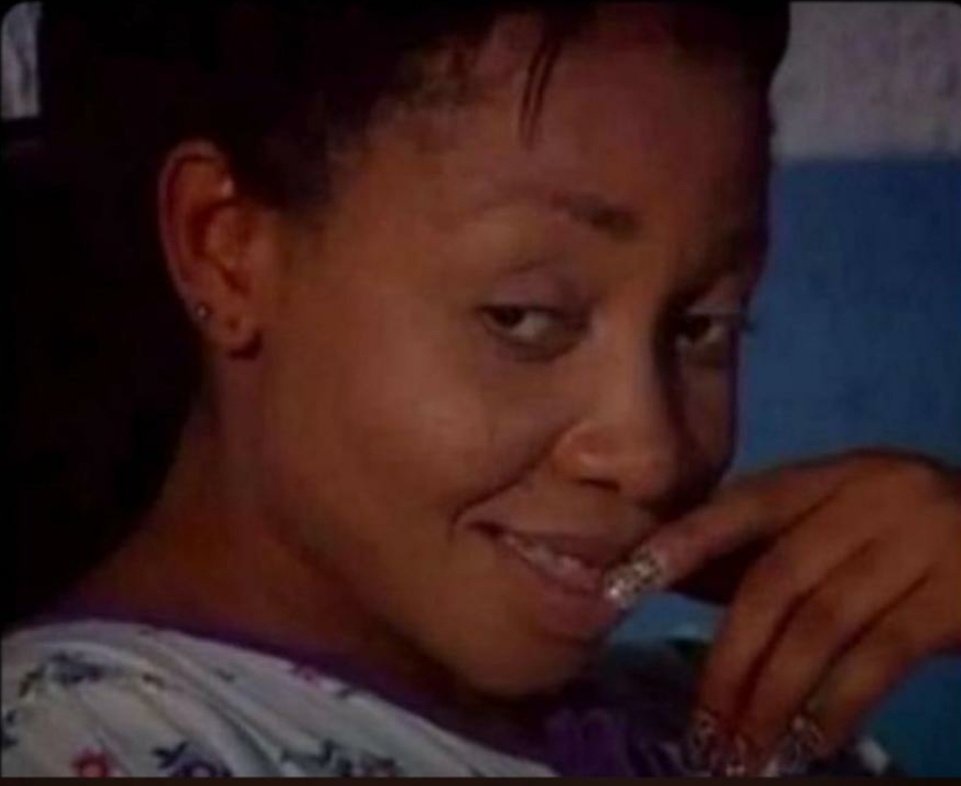 Her: I can never beg a man to give me attention

Ovulation: