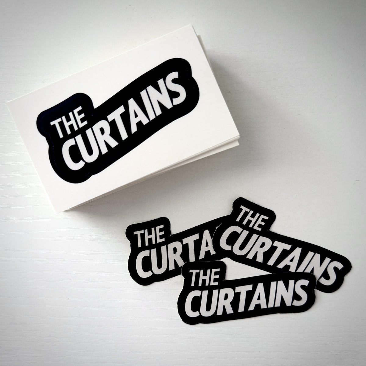 本日です！

TAKE FREEのステッカーも用意しております。ぜひお持ち帰りください🙆

#TOKIOTOKYO #TheCurtains