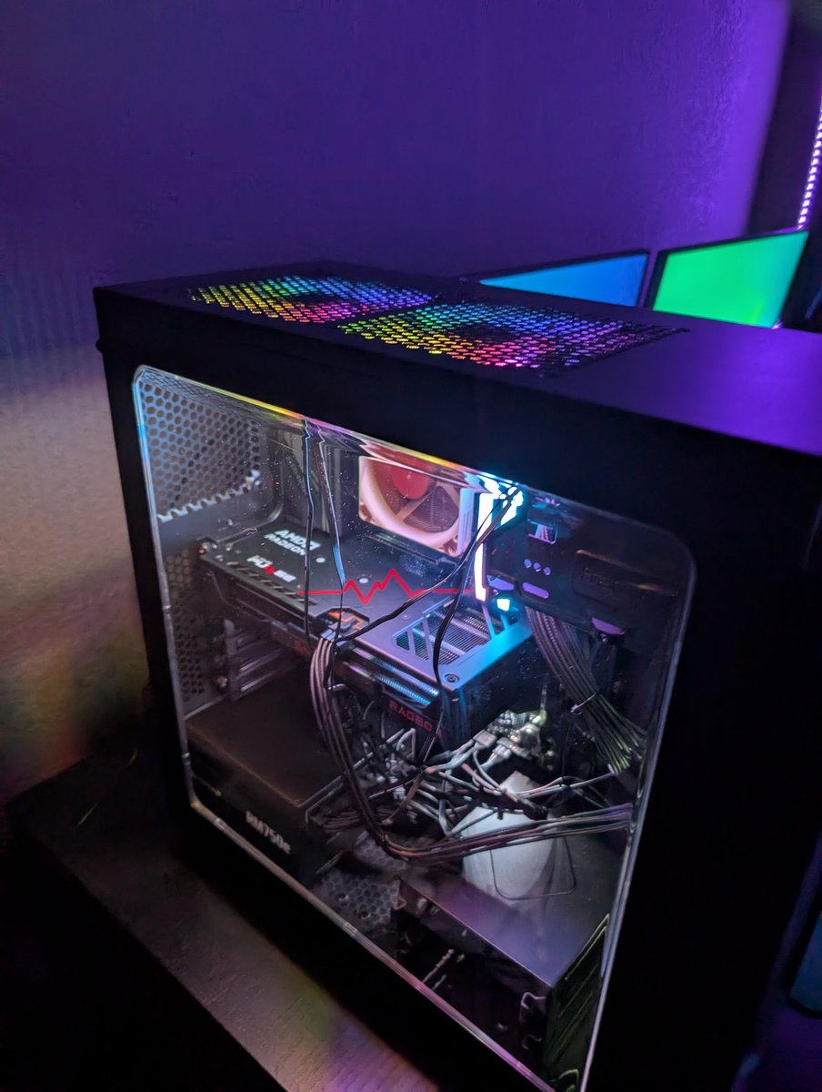 gay ass shark lmao tweet media