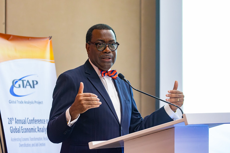 African Development Bank Group (@afdb_group) on Twitter photo "Africa must chart its future, relying not on the benevolence of others, but on its own determination."
At #GTAPConference, <a href="/AfDB_Group/">African Development Bank Group</a> Pres <a href="/akin_adesina/">Akinwumi A. Adesina</a> urged Africa to control its destiny amid global shocks, trade, climate, & geopolitical tensions: bit.ly/44tUziX "Africa must chart its future, relying not on the benevolence of others, but on its own determination."
At #GTAPConference, <a href="/AfDB_Group/">African Development Bank Group</a> Pres <a href="/akin_adesina/">Akinwumi A. Adesina</a> urged Africa to control its destiny amid global shocks, trade, climate, & geopolitical tensions: bit.ly/44tUziX