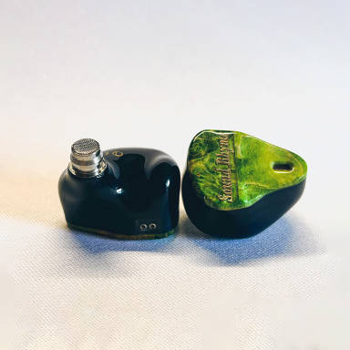 Sound Rhyme SR9は、優れた没入感で音楽を真に生き生きと響かせる