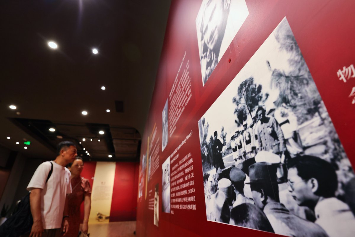 MuseumsChina's tweet image. A historical photo exhibition dedicated to the Flying Tigers opened simultaneously at the Sun Yat-sen Library in #Guangzhou and the #Dongguan Library on Thursday. 🎞️ It covers the stories of teamwork between the Chinese and American militaries and civilians against Japanese