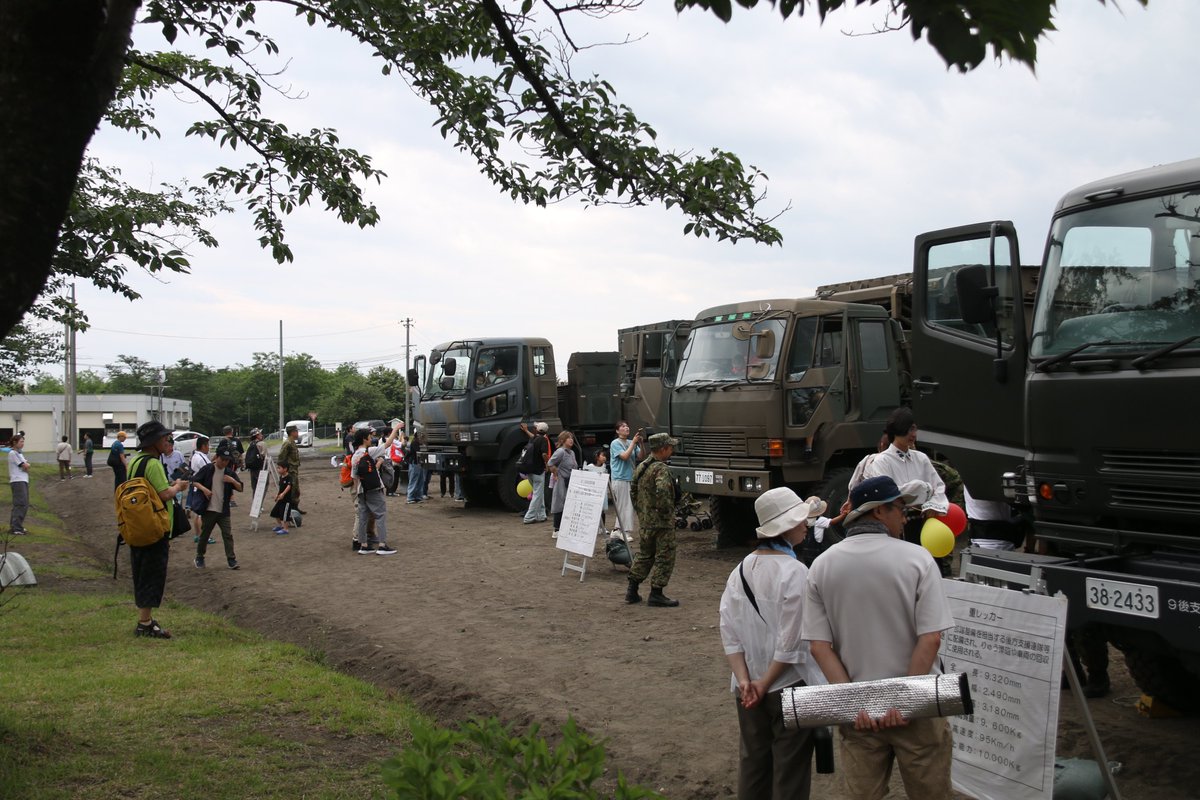 Gsdf_Camp_Iwate's tweet image. #岩手駐屯地創立６８周年記念日
その６　体験搭乗等