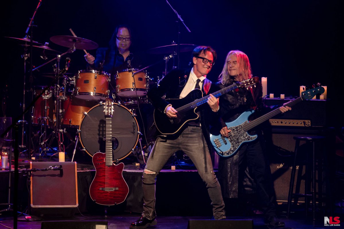 Almost time for the World Premiere of “Room 53” by Al Nesbitt &amp; the Alchemy. Tune in to hear my latest project!

youtube.com/@AlNesbittAlch…