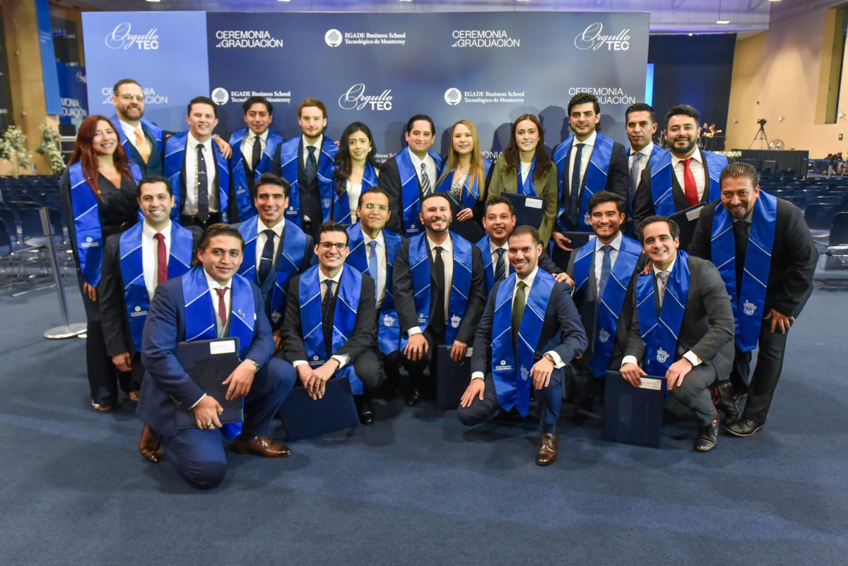 🎓 Celebramos la dedicación, el esfuerzo y el compromiso de la Generación Junio 2025 de Santa Fe y Querétaro en la #GraduaciónEGADE. 

¡Felicidades a todas y todos los graduados y bienvenidos a la comunidad #EXATECEGADE!

#OrgulloEGADE #GraduaciónTec <a href="/TecdeMonterrey/">Tecnológico de Monterrey</a> <a href="/EXATEC/">EXATEC</a>