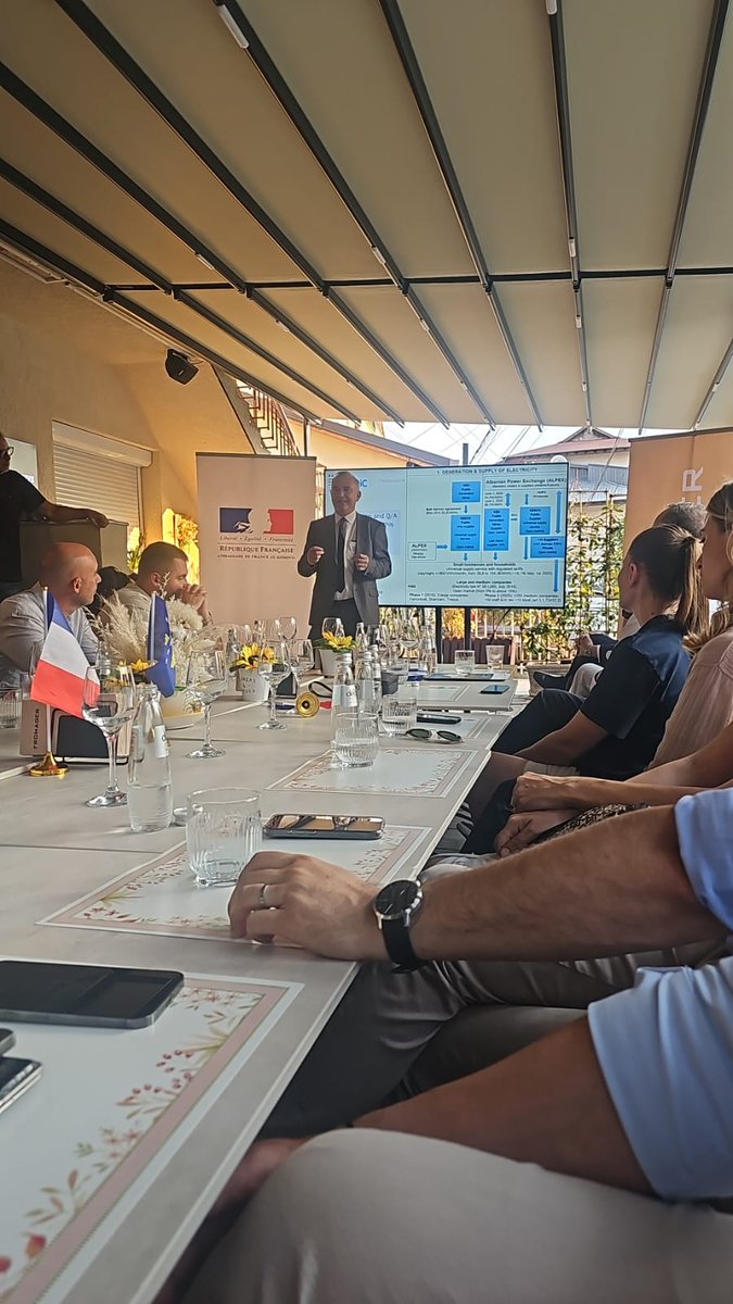 LBoisgibault's tweet image. At Fromager #Pristina, leading a workshop on the #liberalization of the #electricitymarket in front of HE Ambassador @Olivier_Guerot @FranceauKosovo surrounded by 30 representatives of a dozen French companies in #Kosovo.