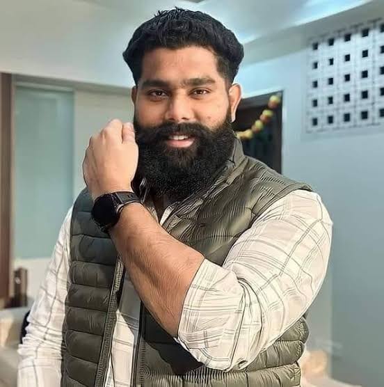 समाजवादी पार्टी की चूलें हिला दीं,गगन यादव ने। गगन यादव को यादवों ने अपना नया नेता मान लिया है।