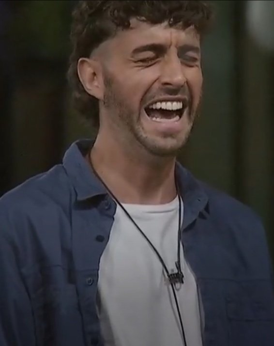ULISES MERECIA PREMIO A MEJOR LLANTO. TODOS NOS REIAMOS CUANDO QUERIA LLORAR
.
.
.
#GranHermano #GranHermanoAr #GranHermanoArgentina #GH2025