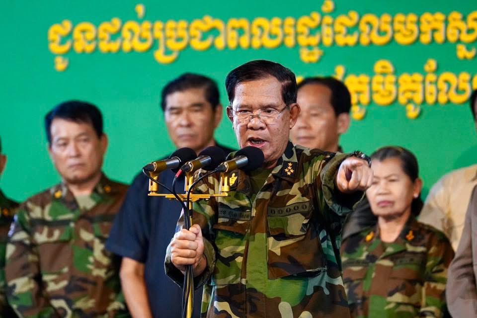 ฮุนเซน: อาชญากรรมออนไลน์ ในกัมพูชา เกิดขึ้นเพราะไทย เราตกเป็นเหยื่อการหลอกลวง ที่เกิดขึ้นเพราะไทย ไทยมีสนามบินนานาชาติใหญ่ที่สุด เชื่อมต่อทั่วโลก นำมาซึ่งอาชญากรรม เรียกร้องจีน สหรัฐ ตรวจสอบด่วน #ฮุนเซน #ฮุนมาเนต #กัมพูชา #ไทยกัมพูชา #แก๊งคอลเซ็นเตอร์