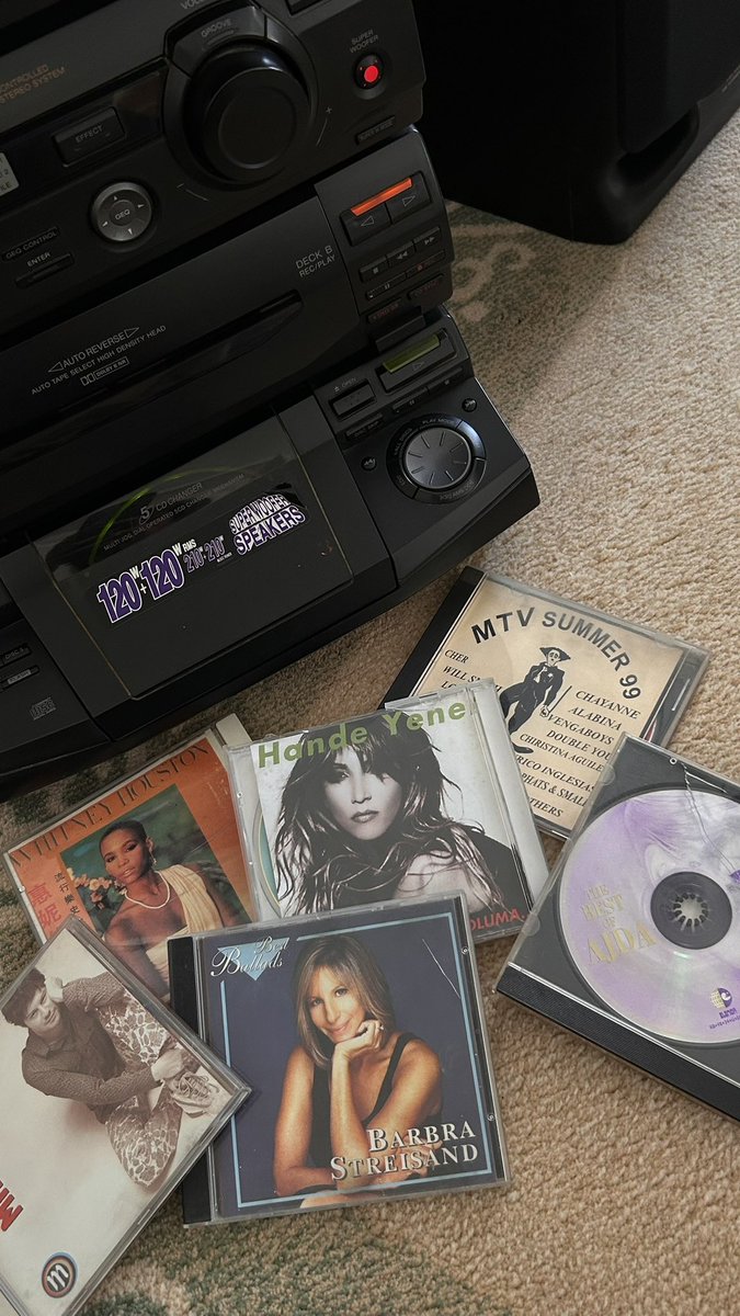 didy (@didyniav) on Twitter photo 