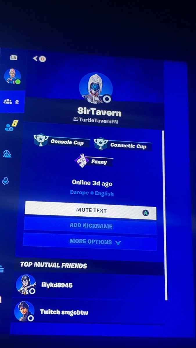 Eli_posts's tweet image. Is tav secretly coming back ?!