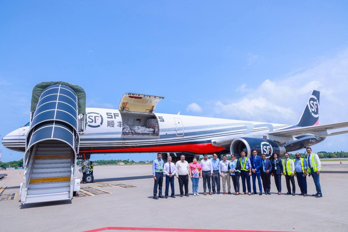 The "Kunming-Colombo" international cargo route was officially launched.