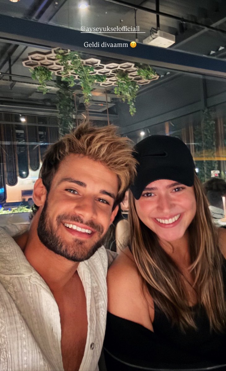 kanadali_turkkk's tweet image. gunlerce utanmadan bekledigim foto gelmis 🫠🤩 #Survivor2025 #aybat