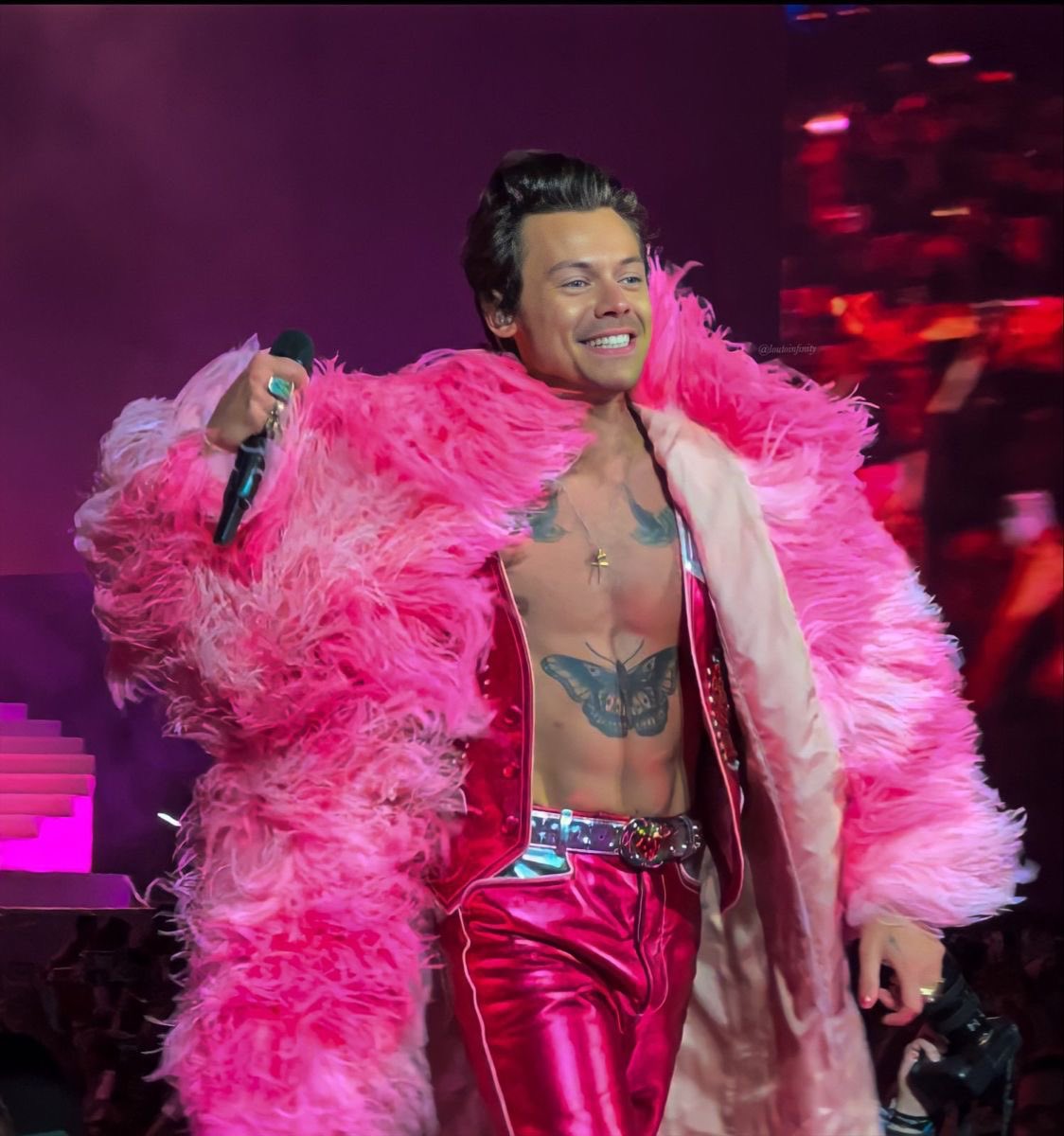 harry ! tweet media