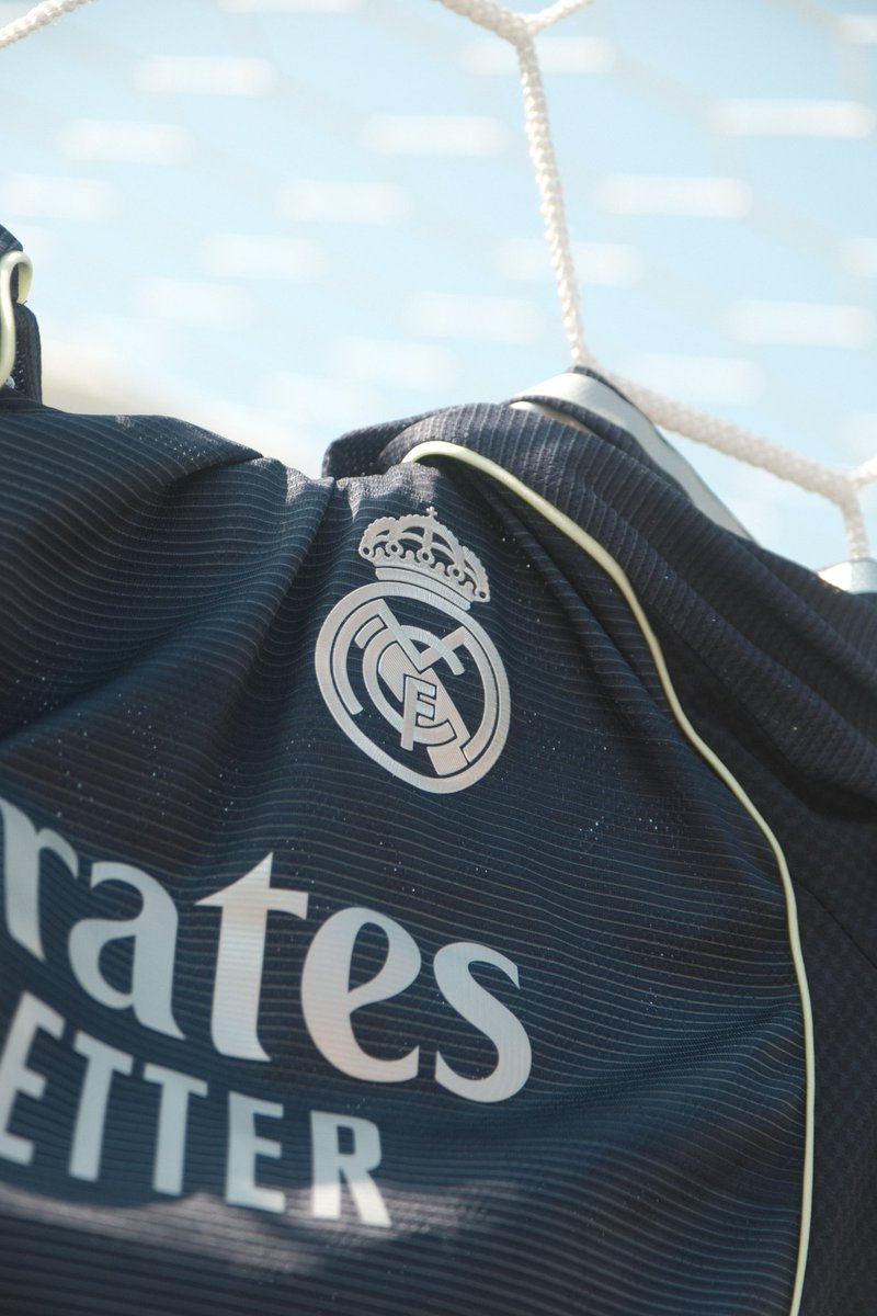 👕 Real Madrid👑 kit vs. Salzburg