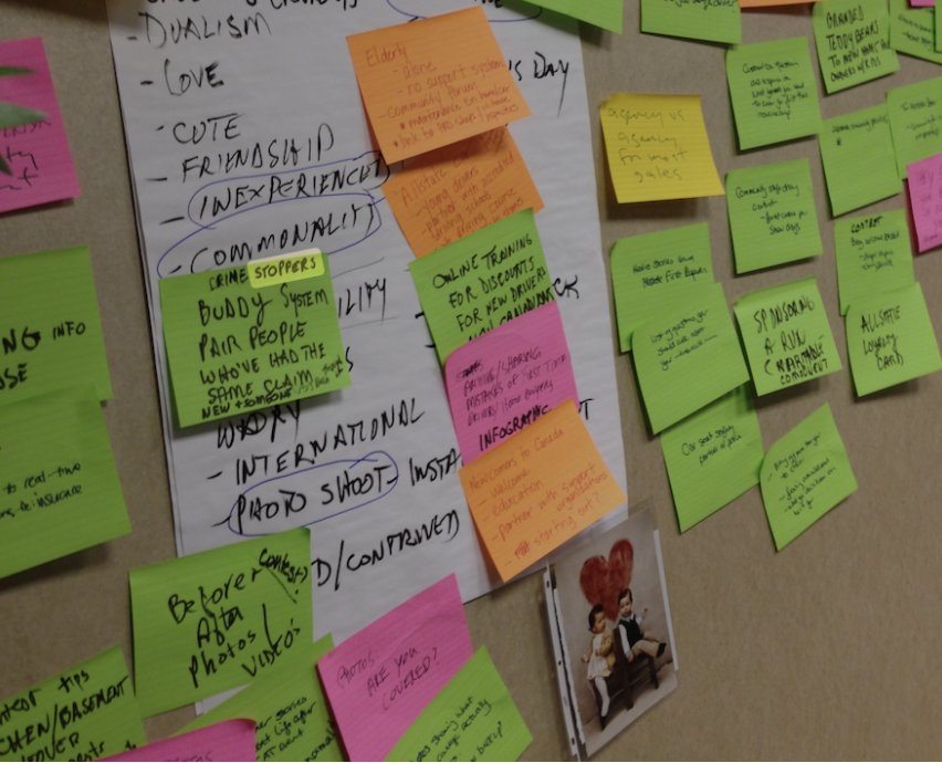martinwaxman's tweet photo. Are you feeling overwhelmed by AI and all the promises, risks, and hype? How can you use AI in a way that boosts your ideas and takes you to new creative heights? That's what I talk about in this week's Digital Marketing Trends newsletter. Check it out. 
https://t.co/l5XoZlfuMV https://t.co/bFyWOsjCvf