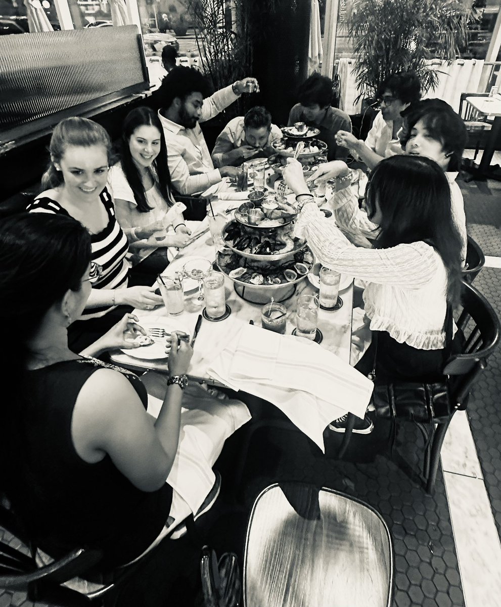alicechenp's tweet image. Kickoff to welcome the summer students in our lab. Are we a little anxious? No doubt. Are we eating oysters like there’s no tomorrow. That, too.

Love this group, who choose to not just survive but THRIVE, in any circumstance!