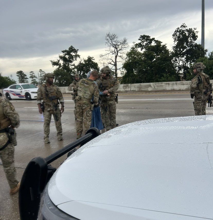 Peaceful resolution to the stand off on 45. Great job by our mental health units talking the female into a peaceful surrender.  All agencies and units acted with professionalism and dignity. The interstate will begin to open back up and roads will be back to normal soon